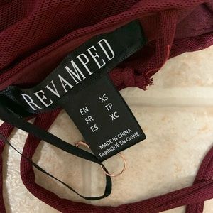 Ladies top by REVAMPED Size:XS Color Maroon